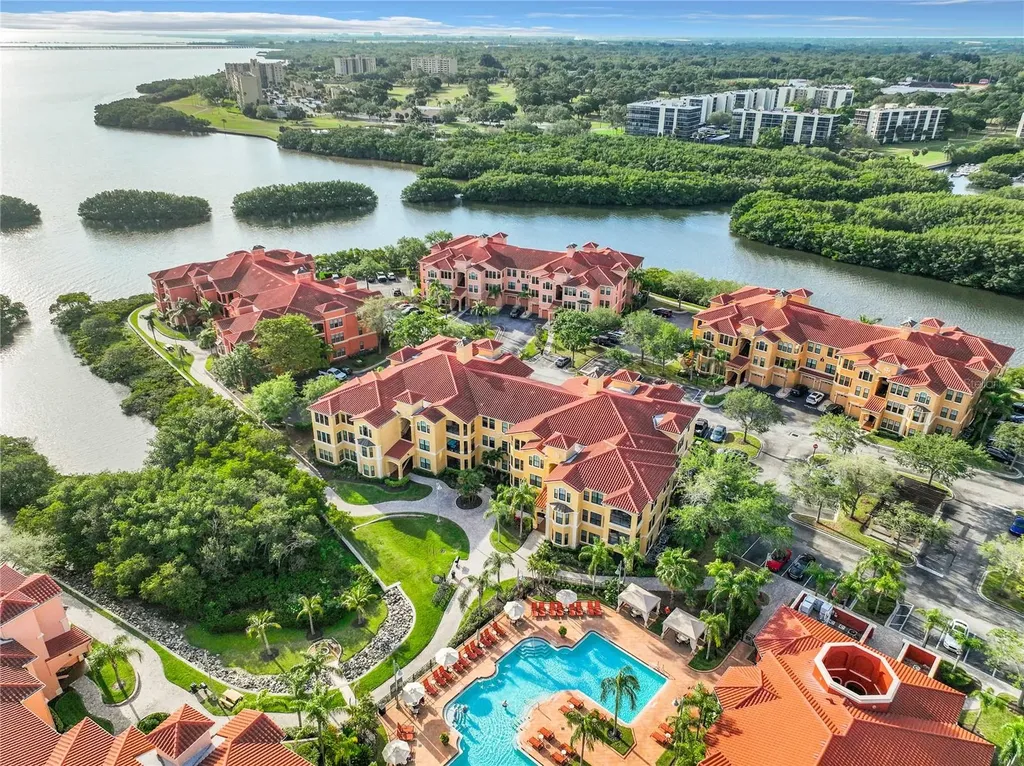 2724 Via Murano Clearwater FL 33764