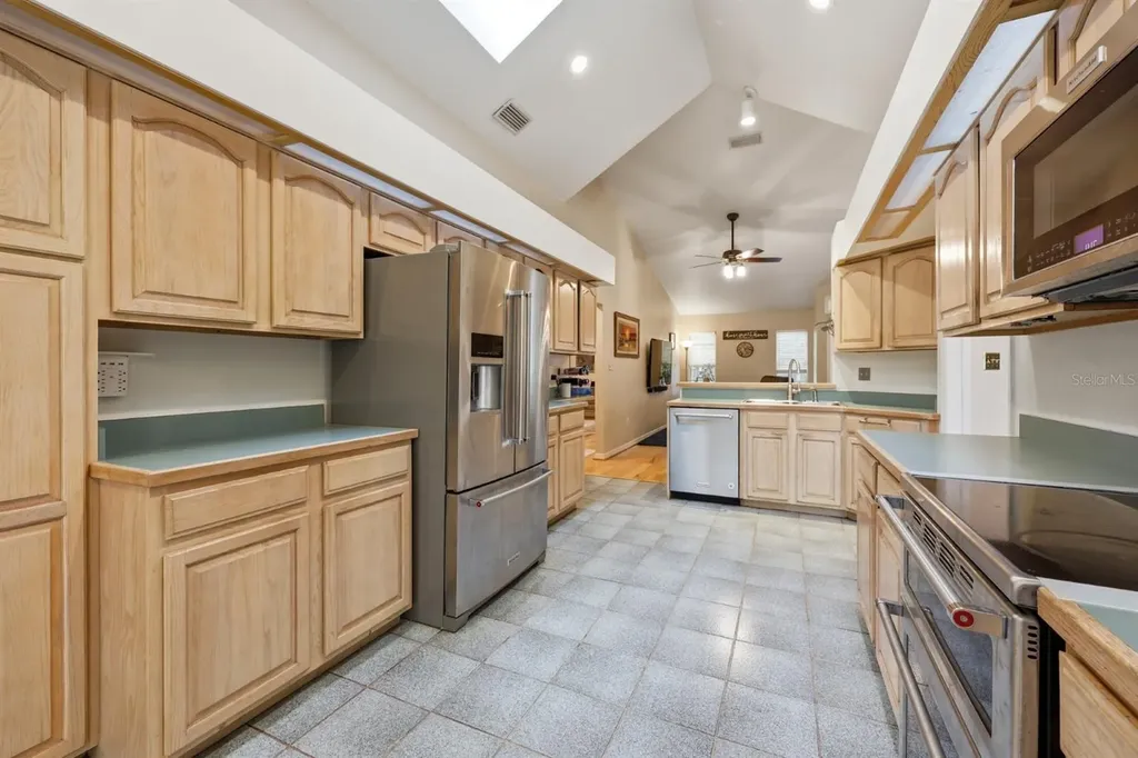 13708 SW 1st Lane Newberry FL 32669