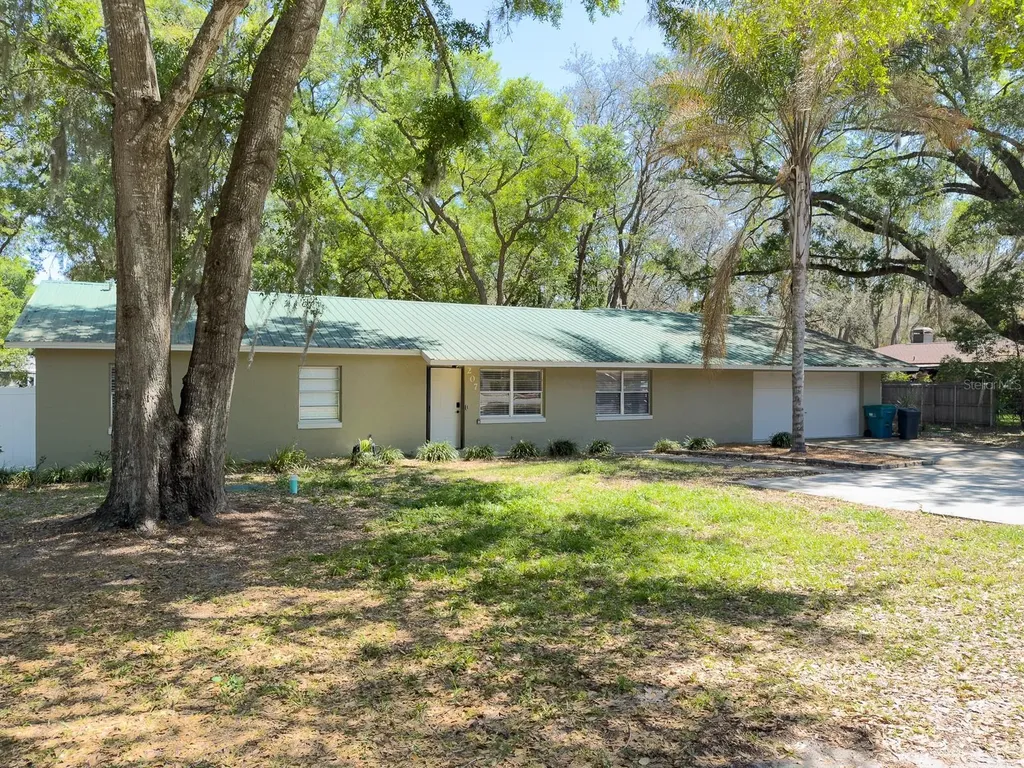 207 Mandarin Lane Fruitland Park FL 34731