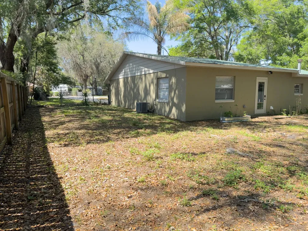 207 Mandarin Lane Fruitland Park FL 34731