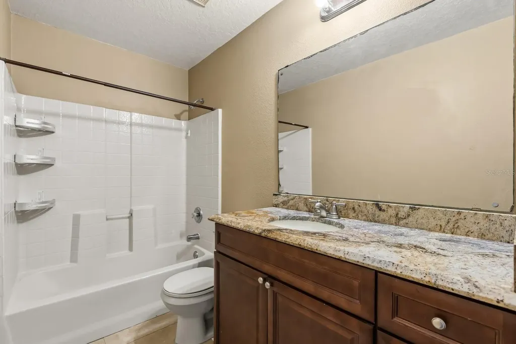 1431 Clarks Summit Court Orlando FL 32828