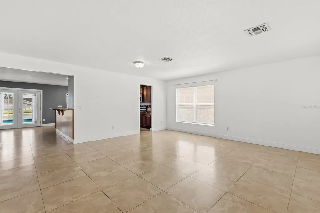 1431 Clarks Summit Court Orlando FL 32828