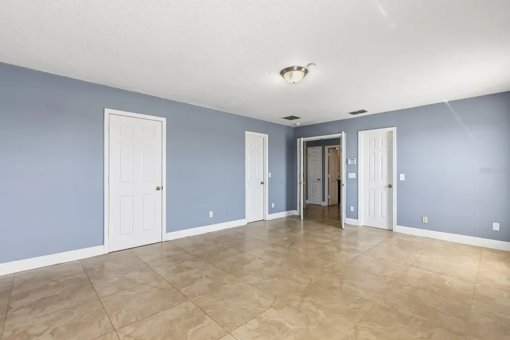 1431 Clarks Summit Court Orlando FL 32828