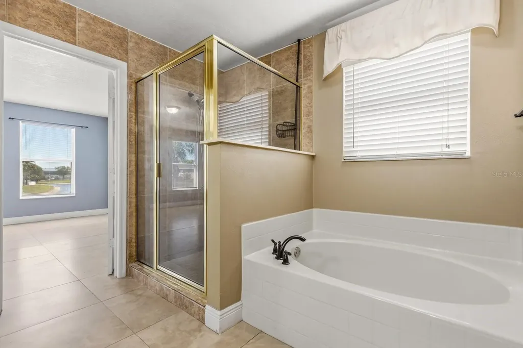 1431 Clarks Summit Court Orlando FL 32828
