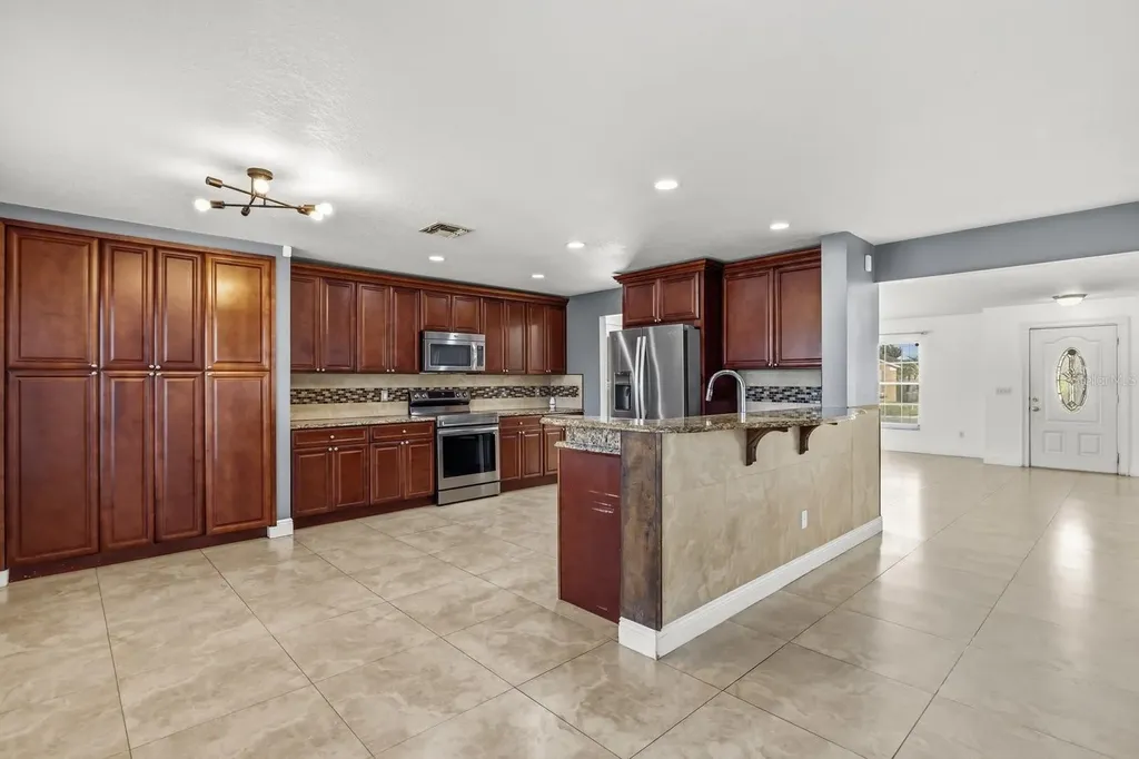 1431 Clarks Summit Court Orlando FL 32828