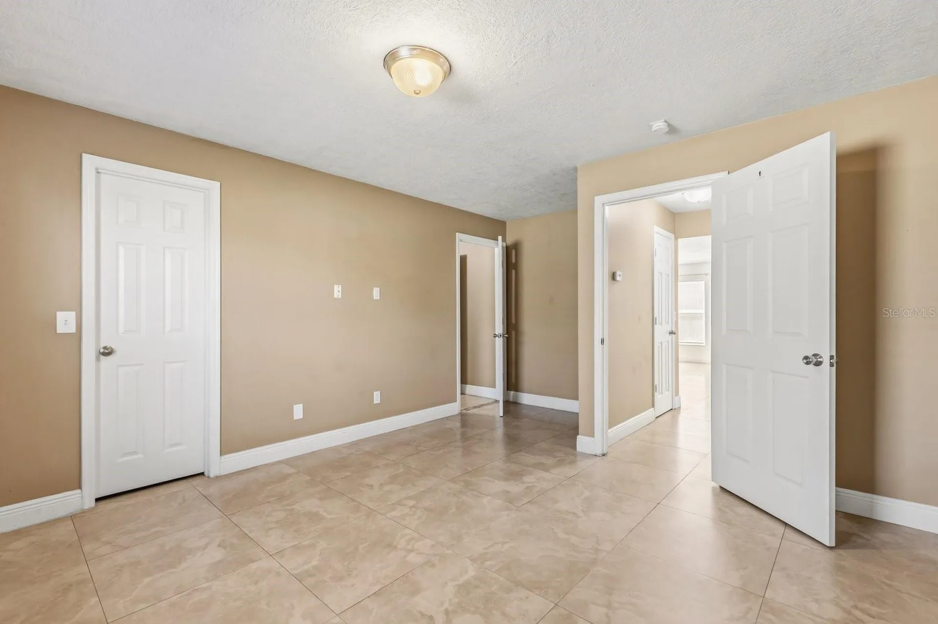 1431 Clarks Summit Court Orlando FL 32828
