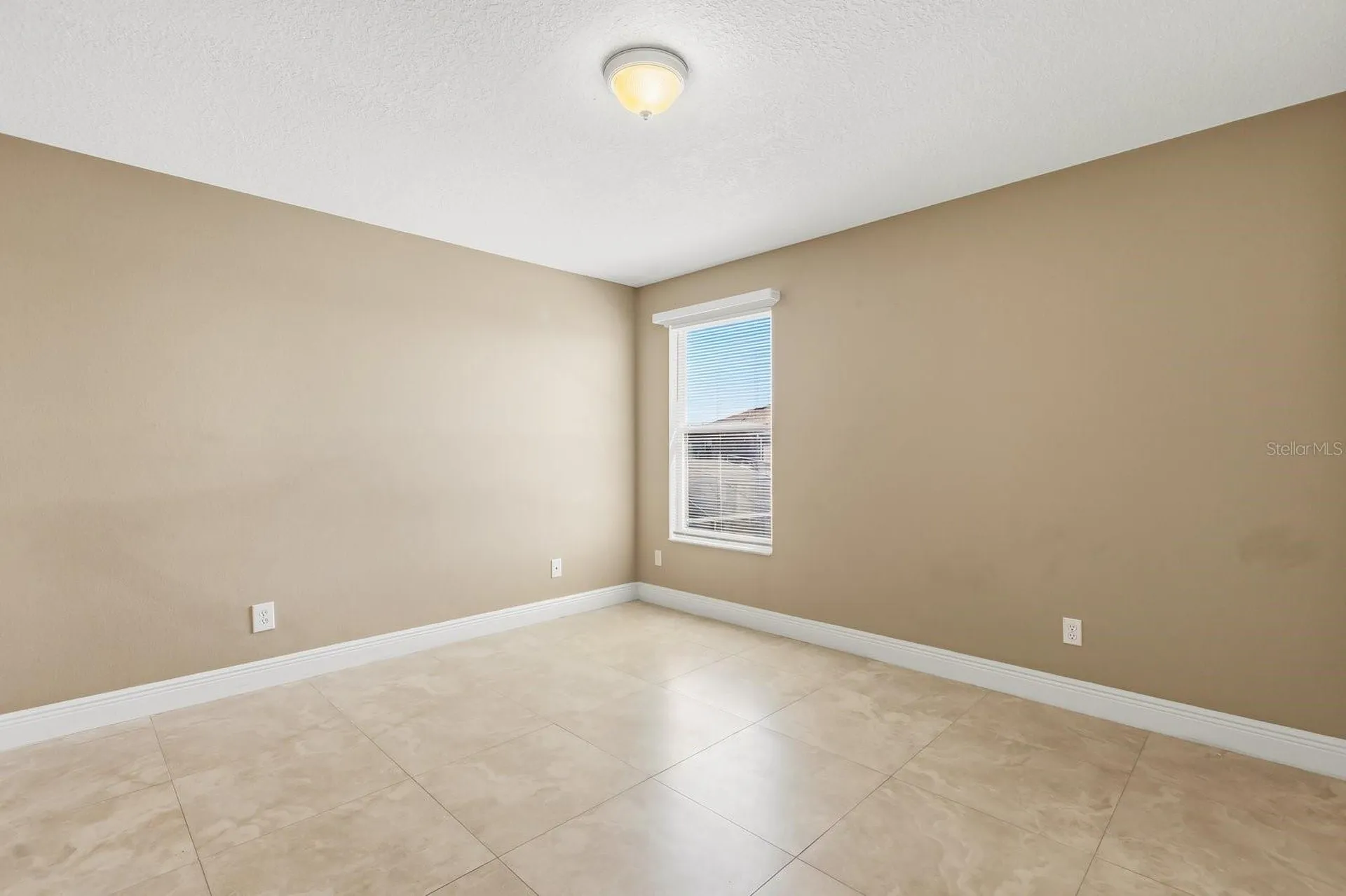 1431 Clarks Summit Court Orlando FL 32828