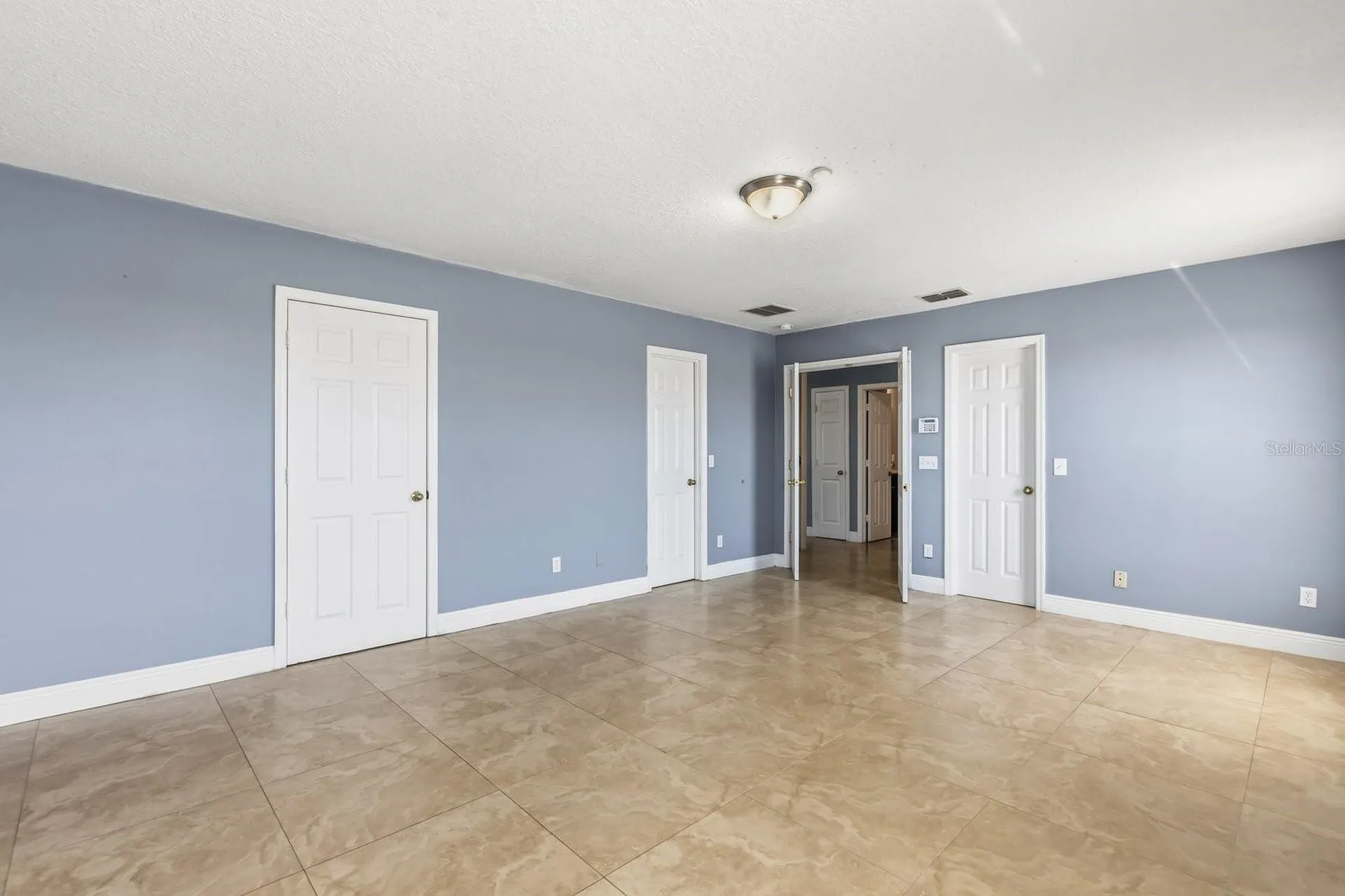 1431 Clarks Summit Court Orlando FL 32828