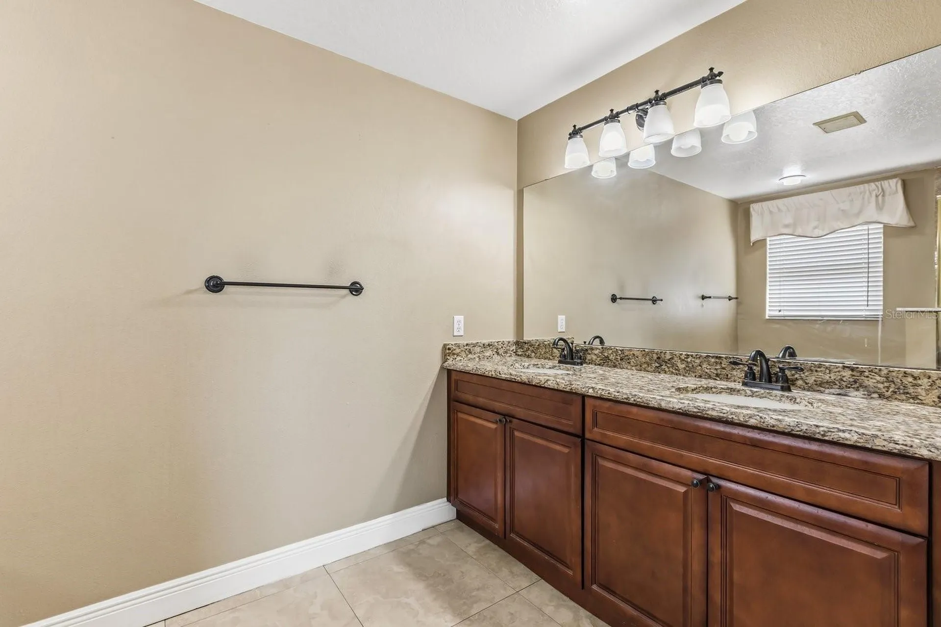 1431 Clarks Summit Court Orlando FL 32828