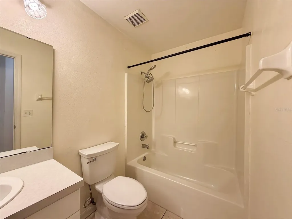 530 Finch Lane Kissimmee FL 34759