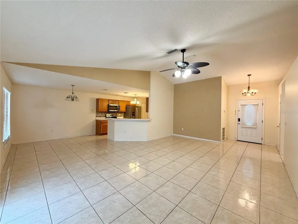 530 Finch Lane Kissimmee FL 34759