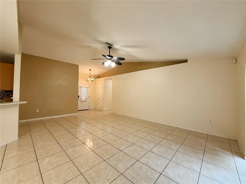 530 Finch Lane Kissimmee FL 34759