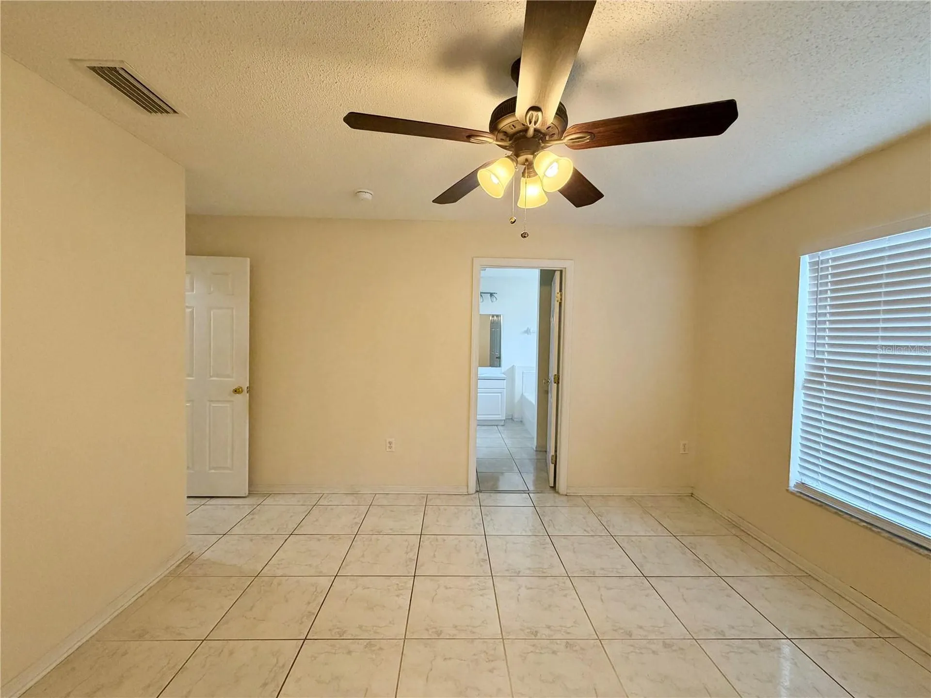530 Finch Lane Kissimmee FL 34759