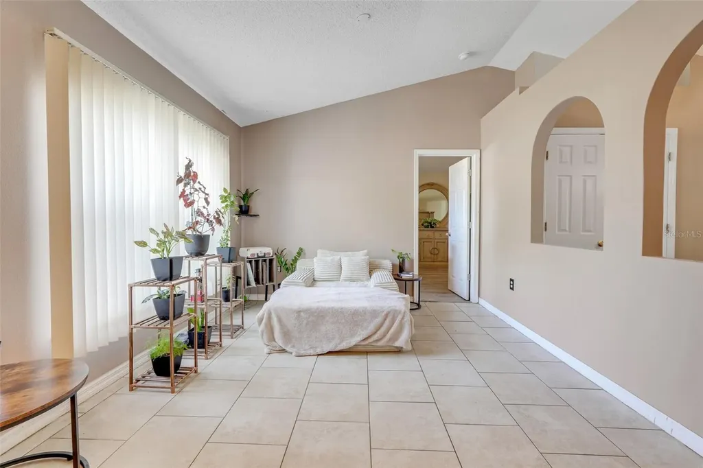 902 Cannes Drive Kissimmee FL 34759
