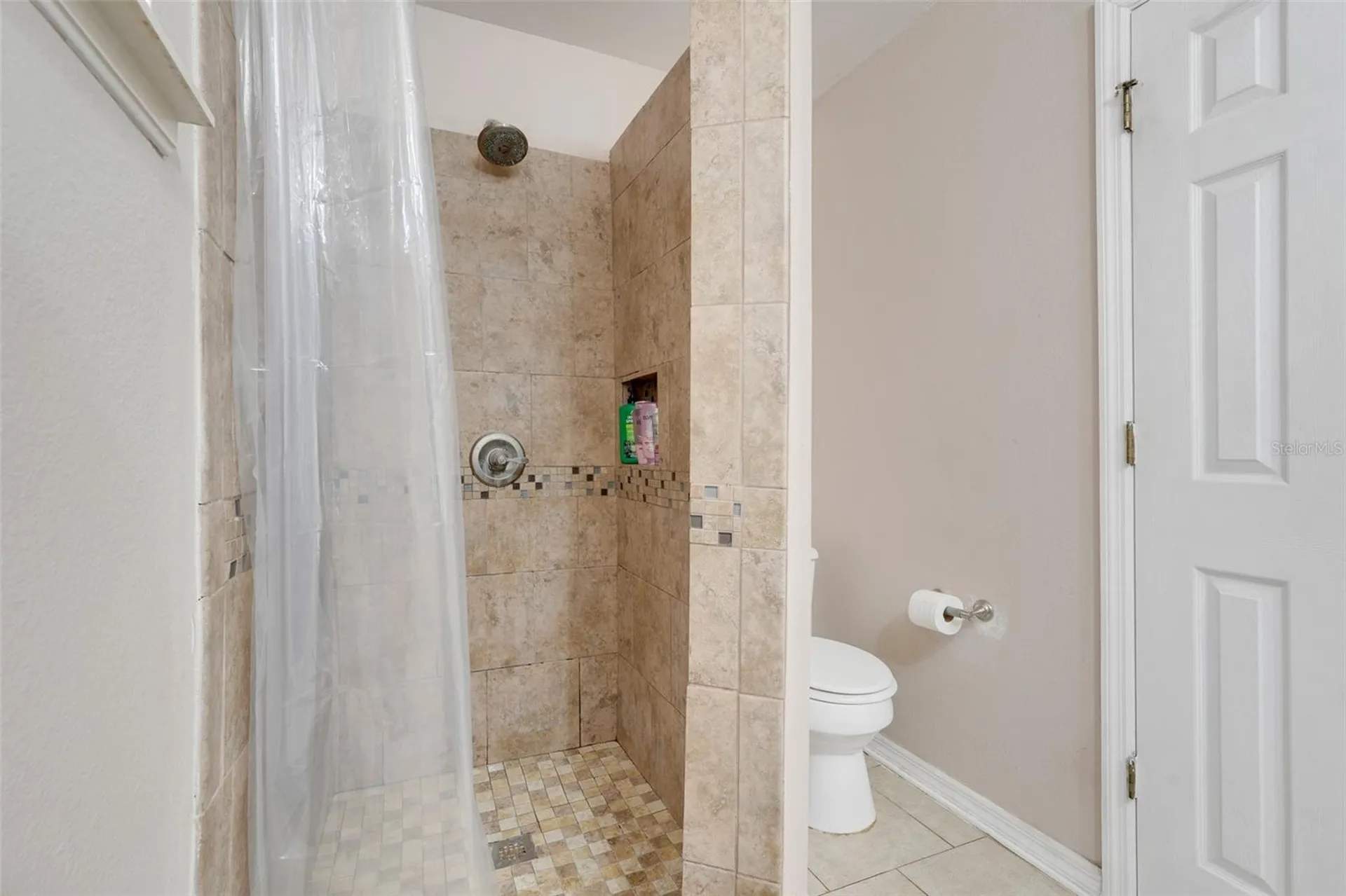 902 Cannes Drive Kissimmee FL 34759