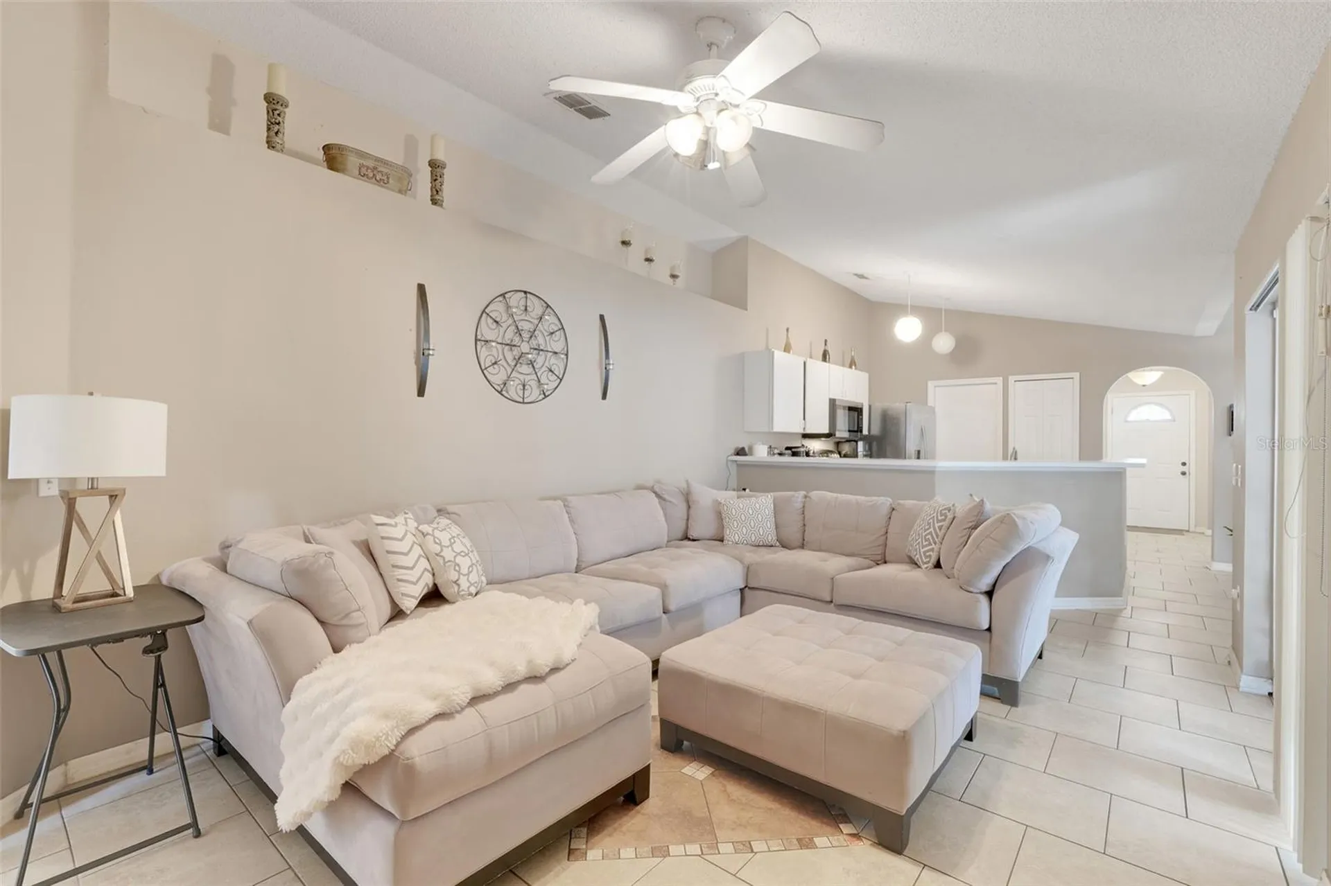 902 Cannes Drive Kissimmee FL 34759
