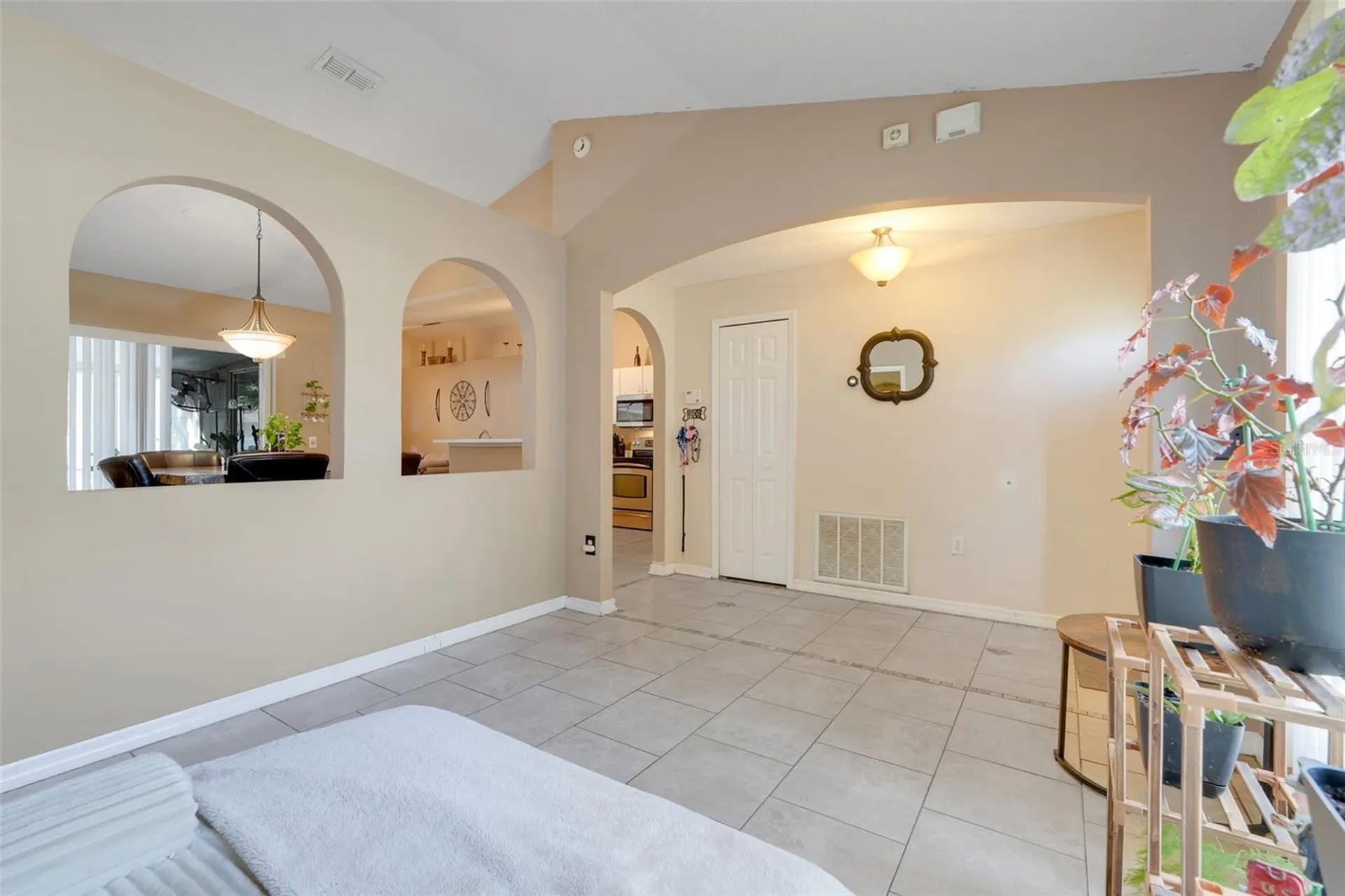 902 Cannes Drive Kissimmee FL 34759