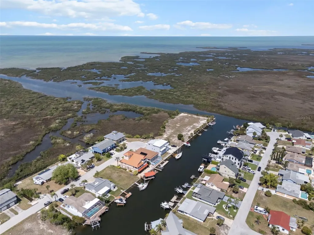 15627 Donzi Drive Hudson FL 34667