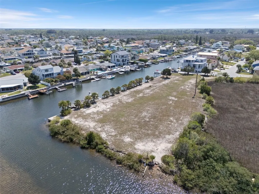 15627 Donzi Drive Hudson FL 34667
