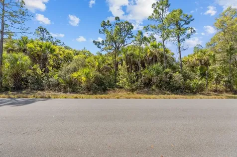 18047 Savage Avenue Port Charlotte FL 33948