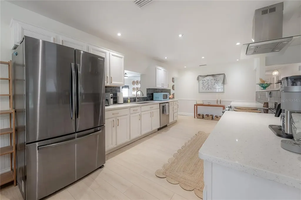 1304 W Bogie Drive Tampa FL 33612