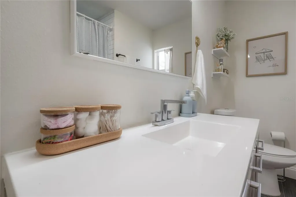 1304 W Bogie Drive Tampa FL 33612