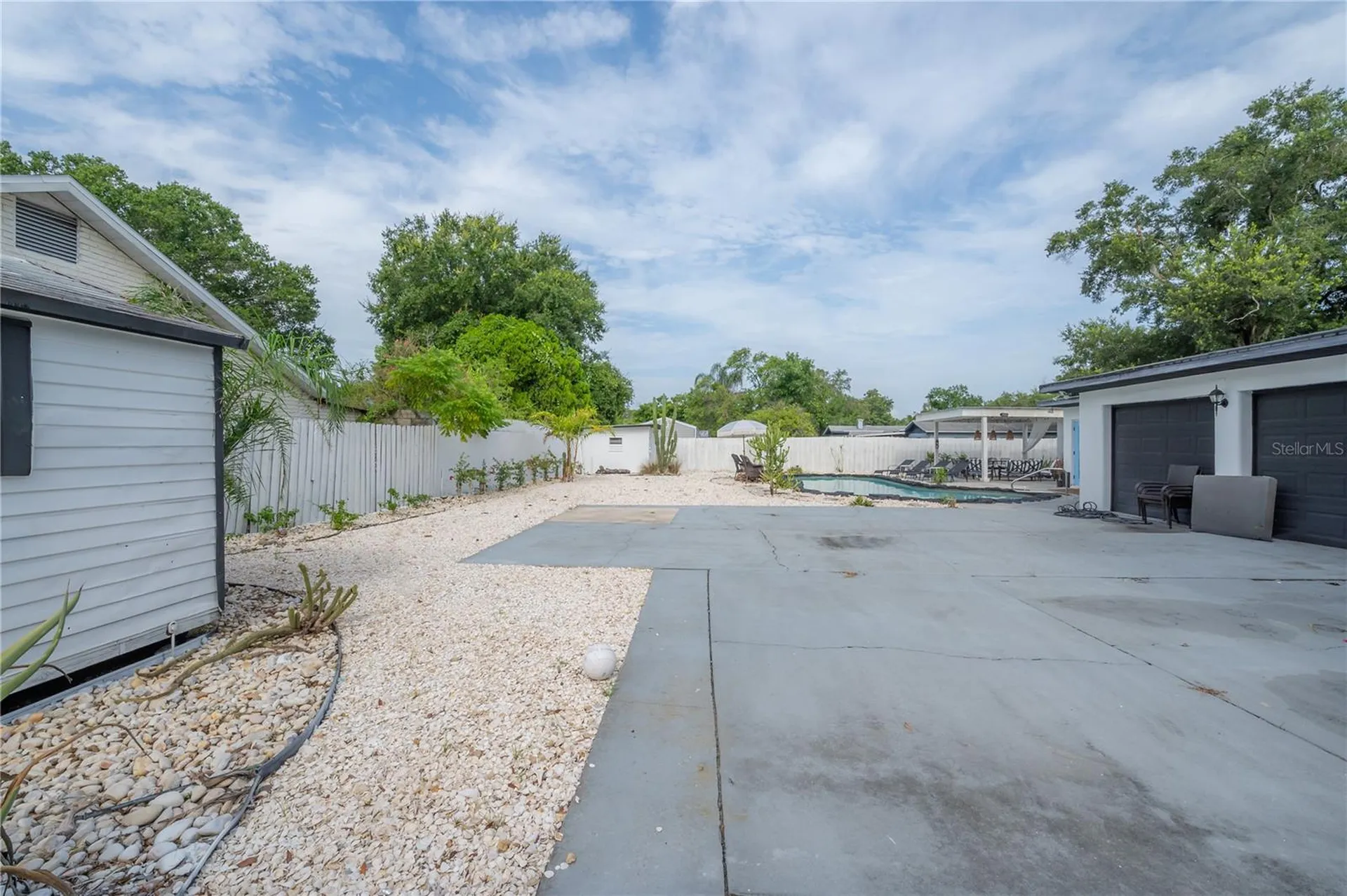 1304 W Bogie Drive Tampa FL 33612