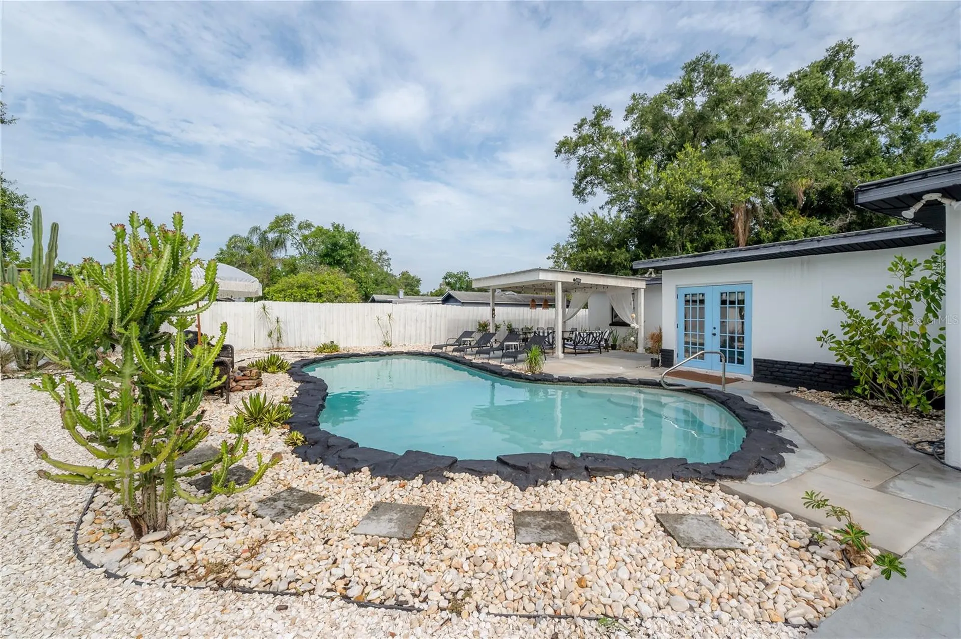 1304 W Bogie Drive Tampa FL 33612
