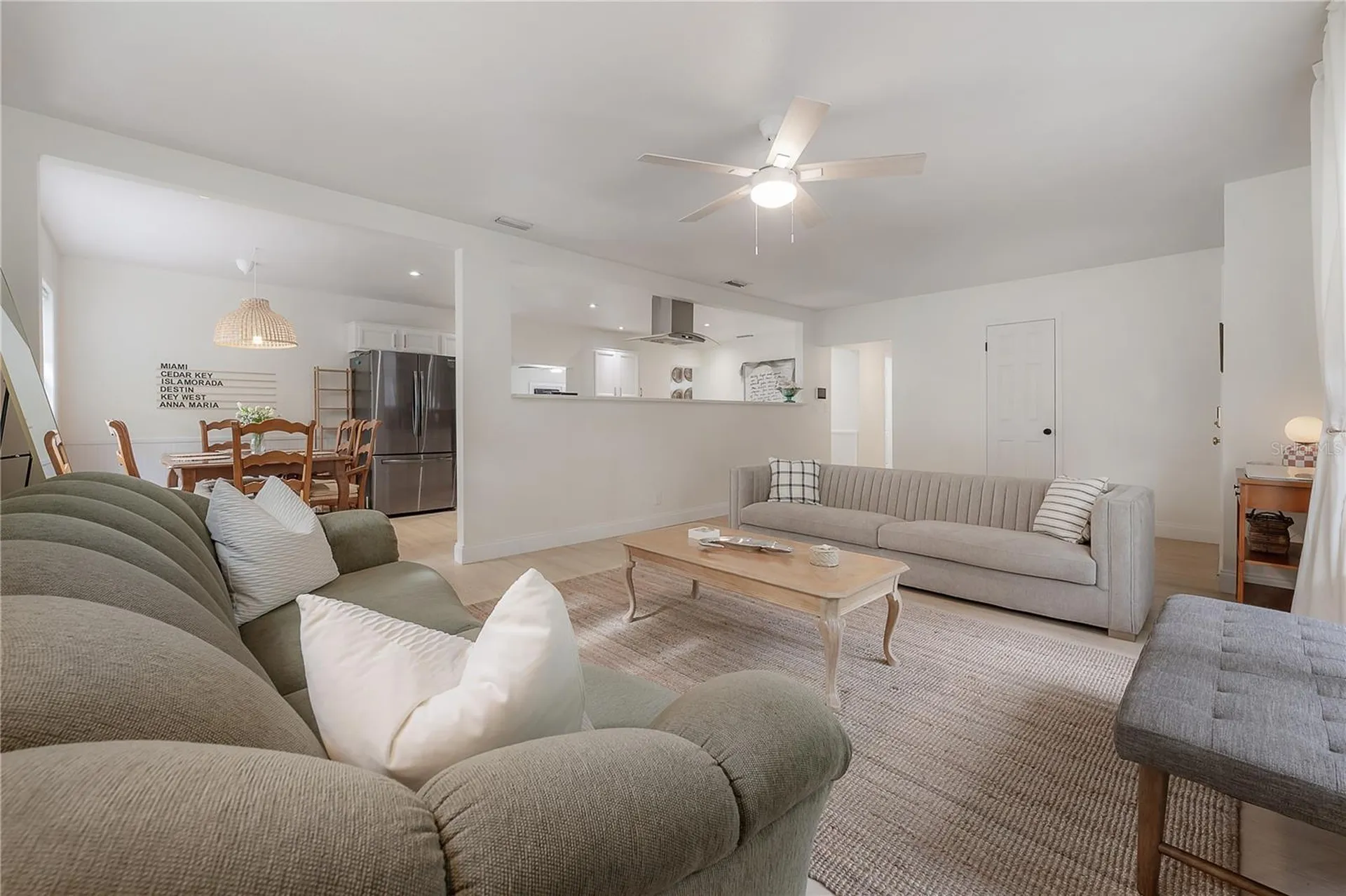 1304 W Bogie Drive Tampa FL 33612