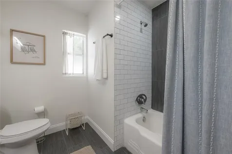 1304 W Bogie Drive Tampa FL 33612