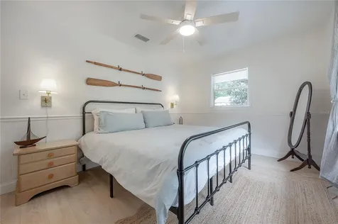 1304 W Bogie Drive Tampa FL 33612