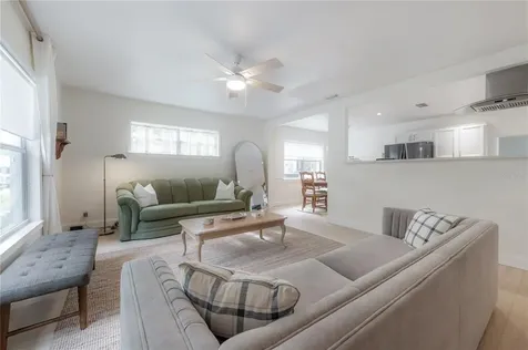 1304 W Bogie Drive Tampa FL 33612