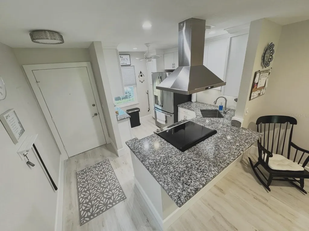 2465 Northside Drive Clearwater FL 33761