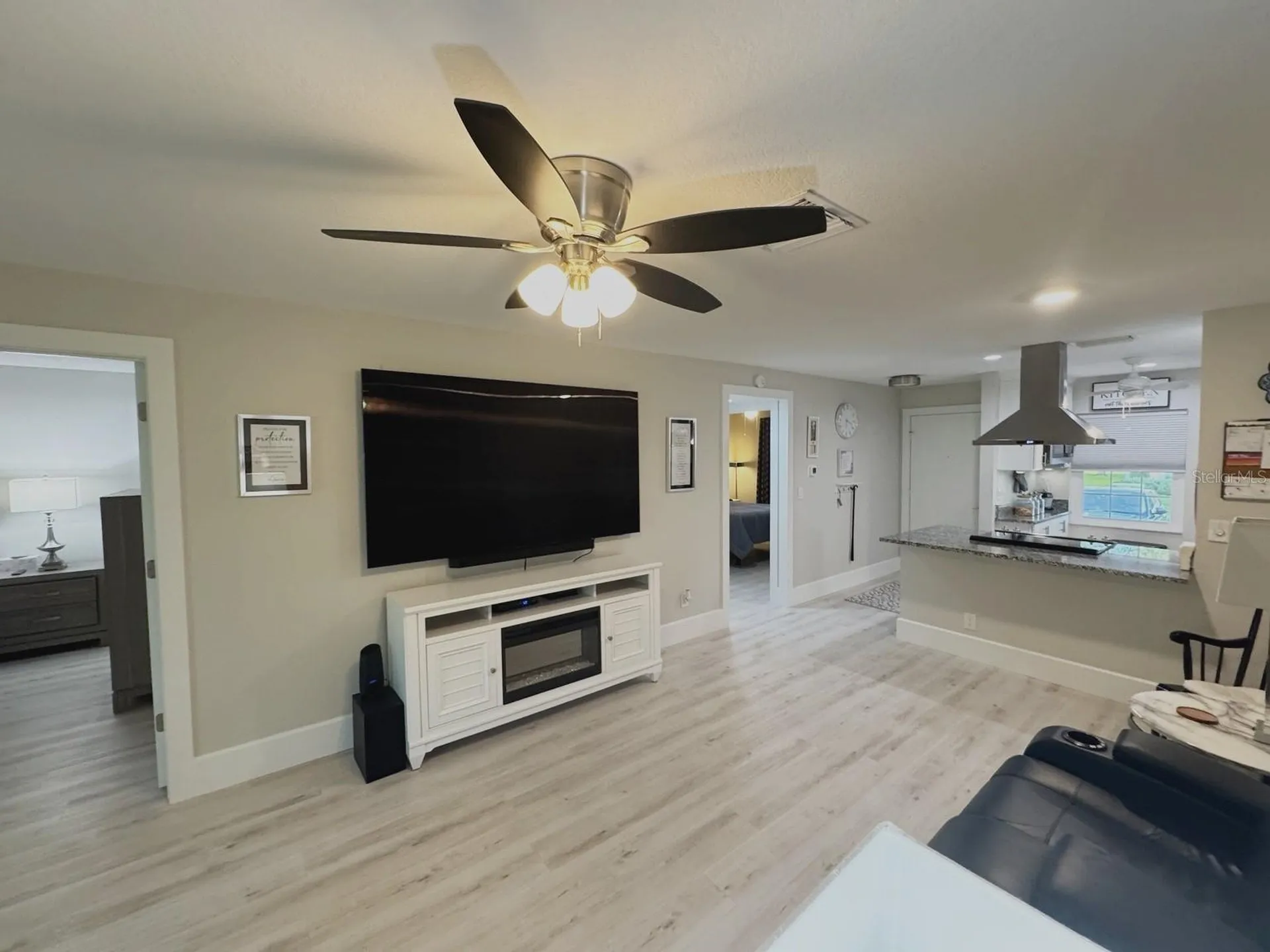 2465 Northside Drive Clearwater FL 33761