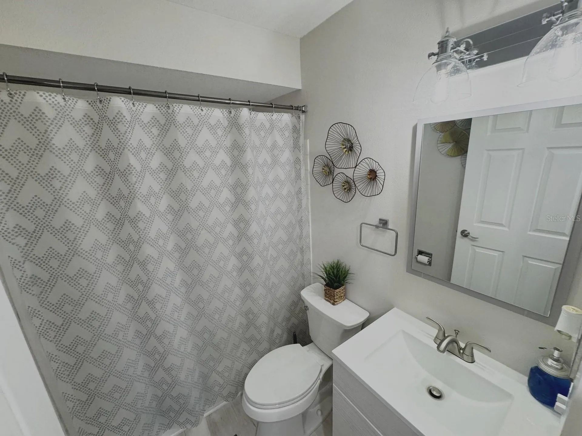2465 Northside Drive Clearwater FL 33761