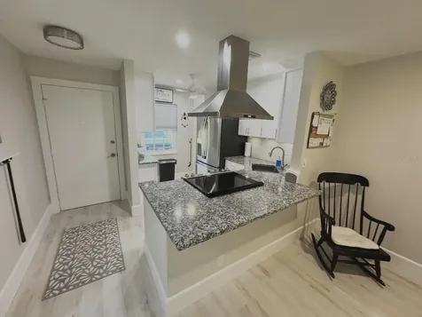 2465 Northside Drive Clearwater FL 33761