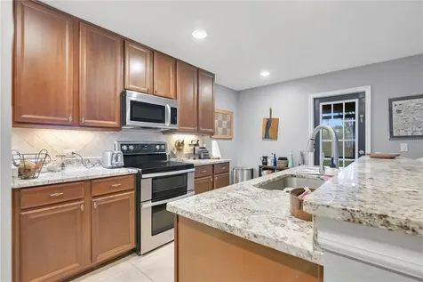 21714 Belgian Court Mount Dora FL 32757