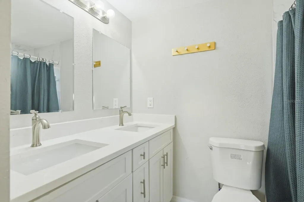 8373 76th Avenue Seminole FL 33777