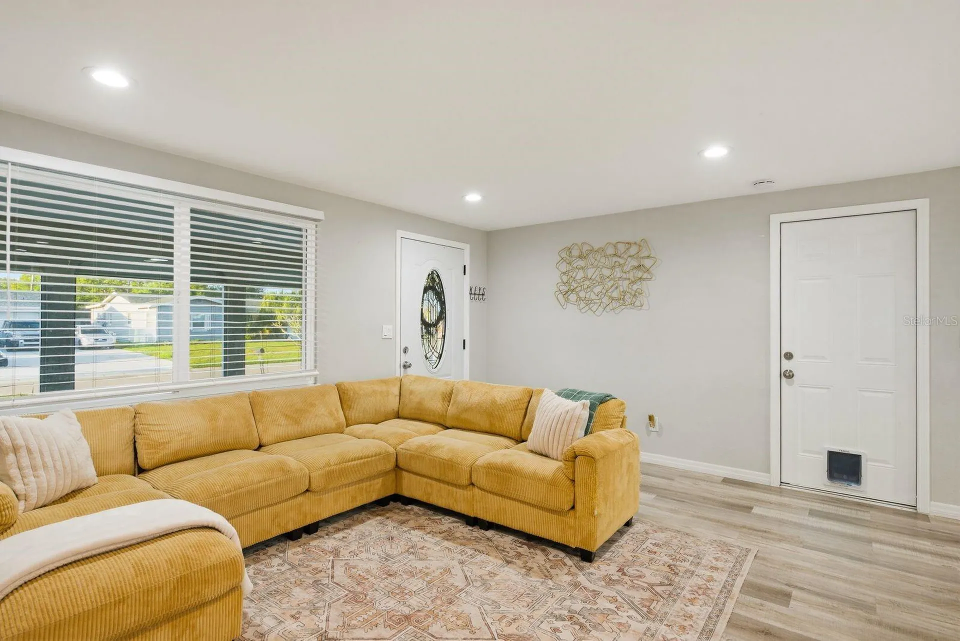 8373 76th Avenue Seminole FL 33777