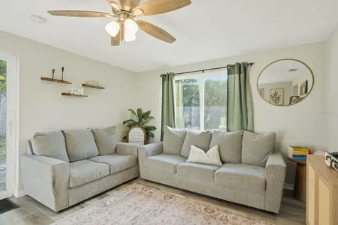 8373 76th Avenue Seminole FL 33777