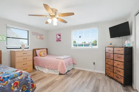 8373 76th Avenue Seminole FL 33777