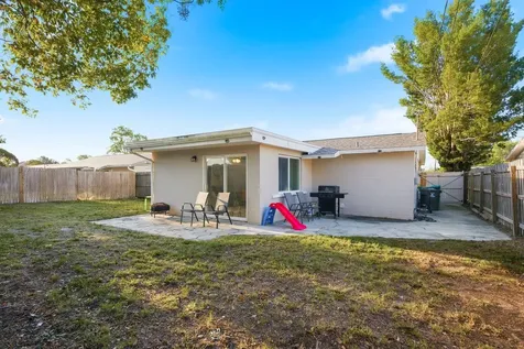 8373 76th Avenue Seminole FL 33777