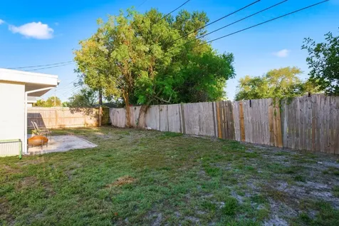 8373 76th Avenue Seminole FL 33777