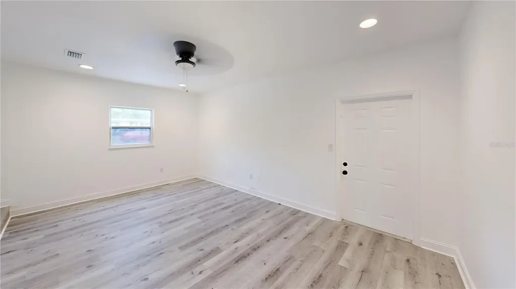 4421 Gandy Circle Tampa FL 33616