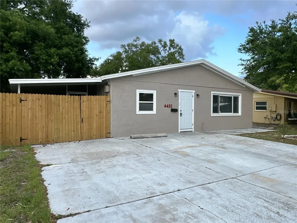 4421 Gandy Circle Tampa FL 33616