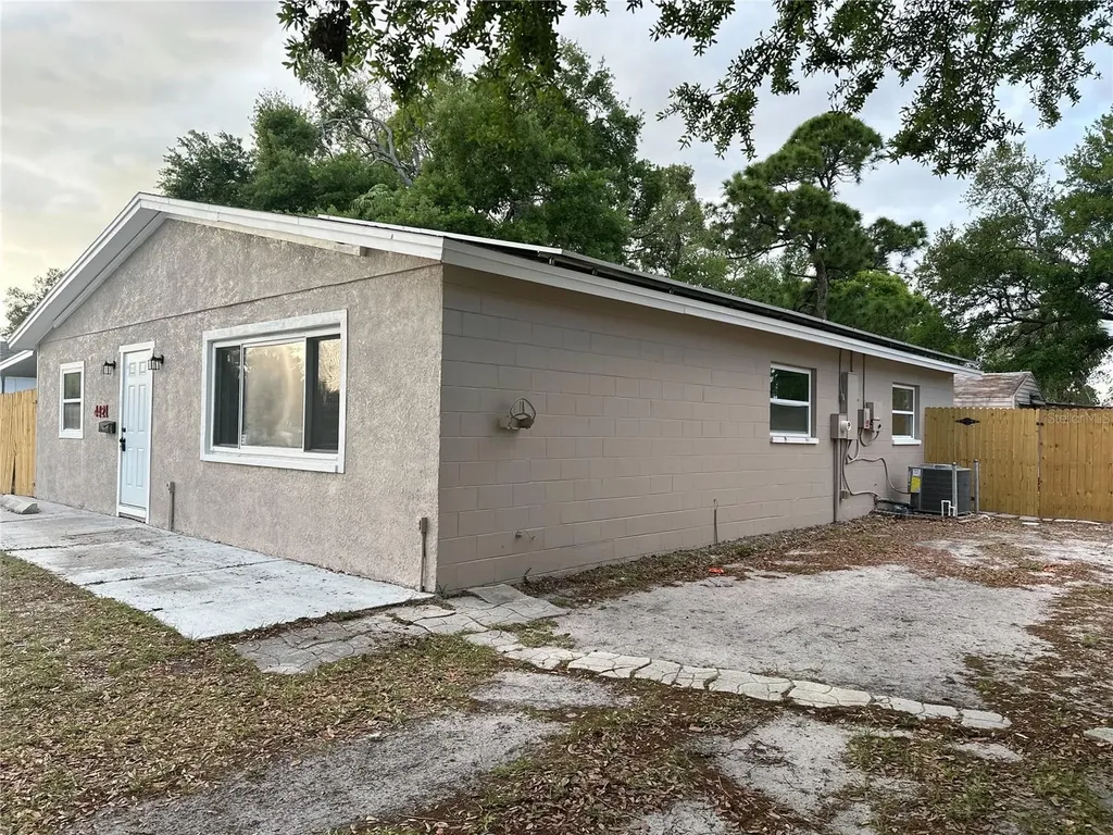 4421 Gandy Circle Tampa FL 33616