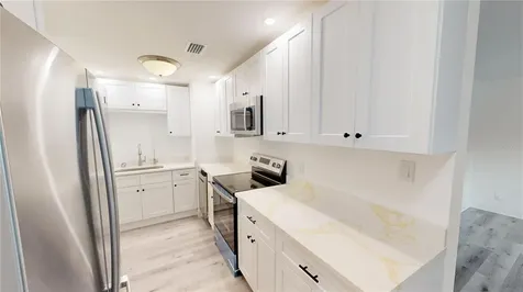 4421 Gandy Circle Tampa FL 33616