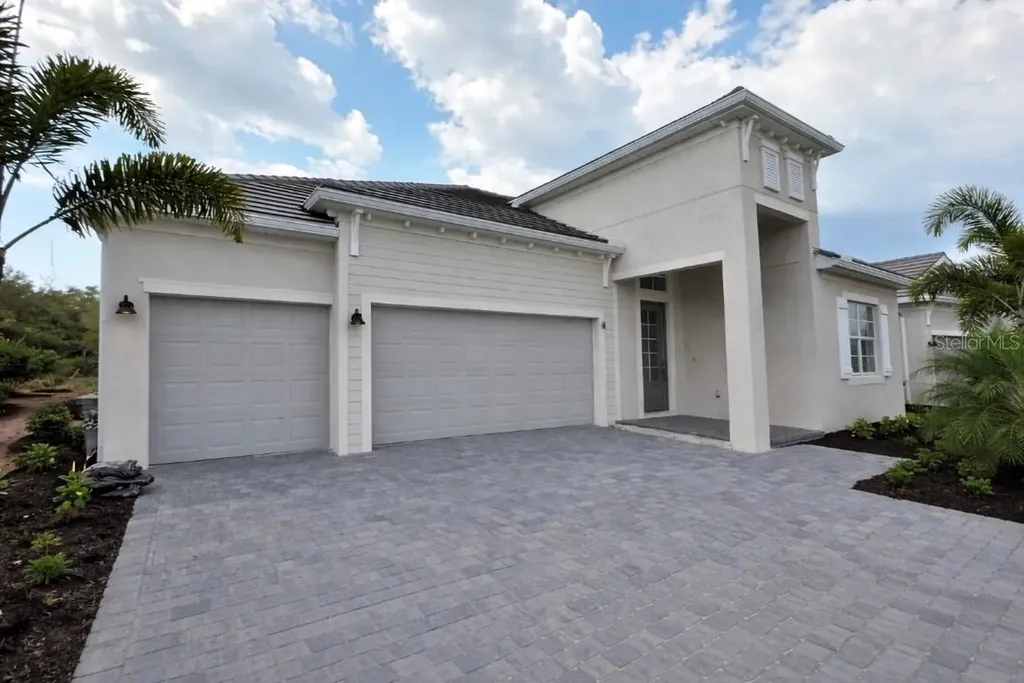 19127 Scallop Loop Bradenton FL 34211