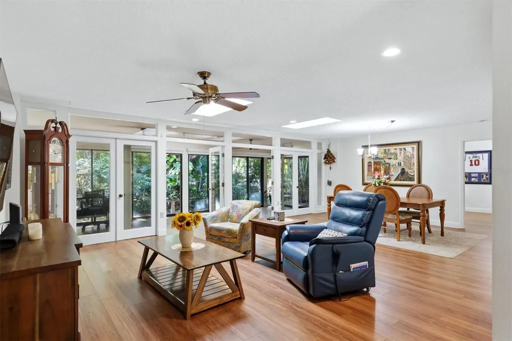 3351 Thornwood Road Sarasota FL 34231