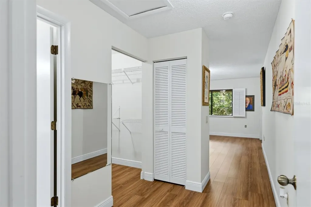3351 Thornwood Road Sarasota FL 34231